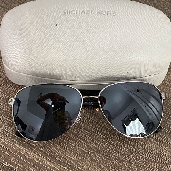Michael Kors Sunglasses - Picture 15 of 16